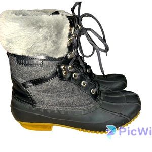 Hilfiger Waterproof Snow Duck Boots Size 7